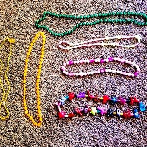 A six’s pack of necklaces